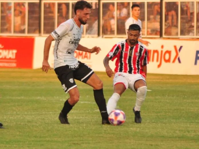 Sobre la hora For Ever le arranc un empate a Chacarita en el